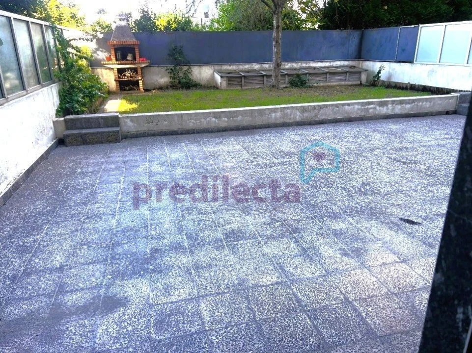 Apartamento T3 para Arrendamento em Paranhos Foto 25