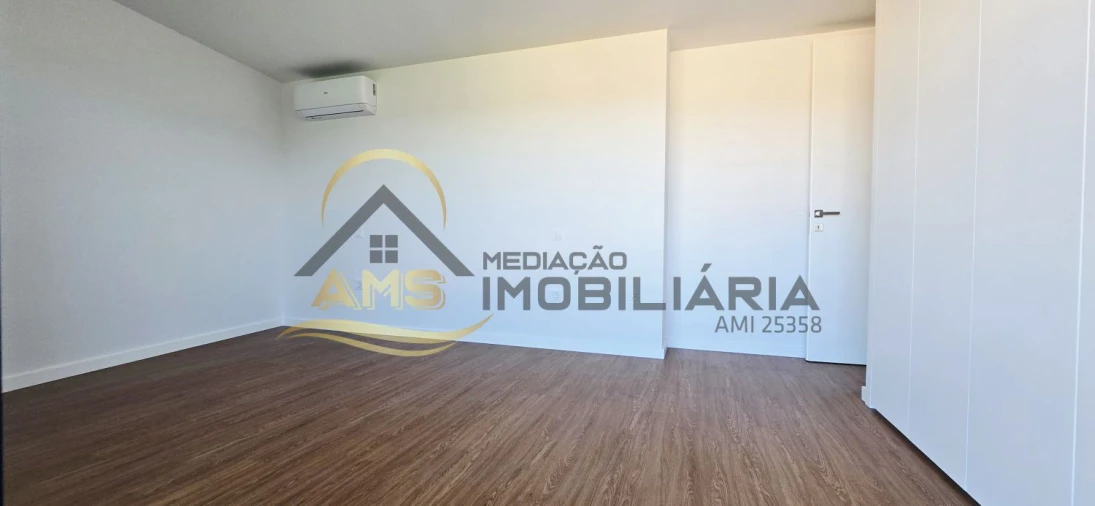 Apartamento T3 para Venda em Fafe Foto 12