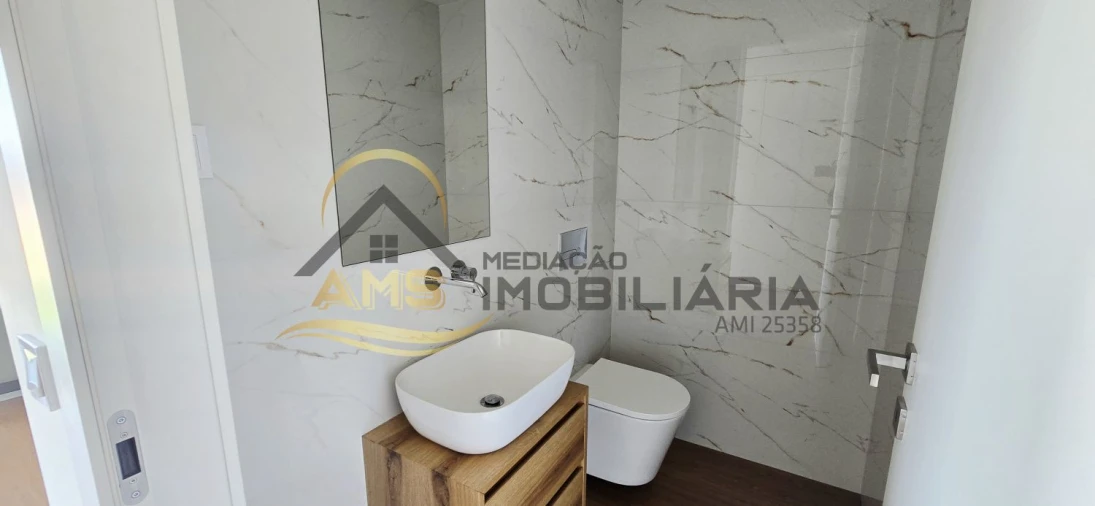 Apartamento T3 para Venda em Fafe Foto 30