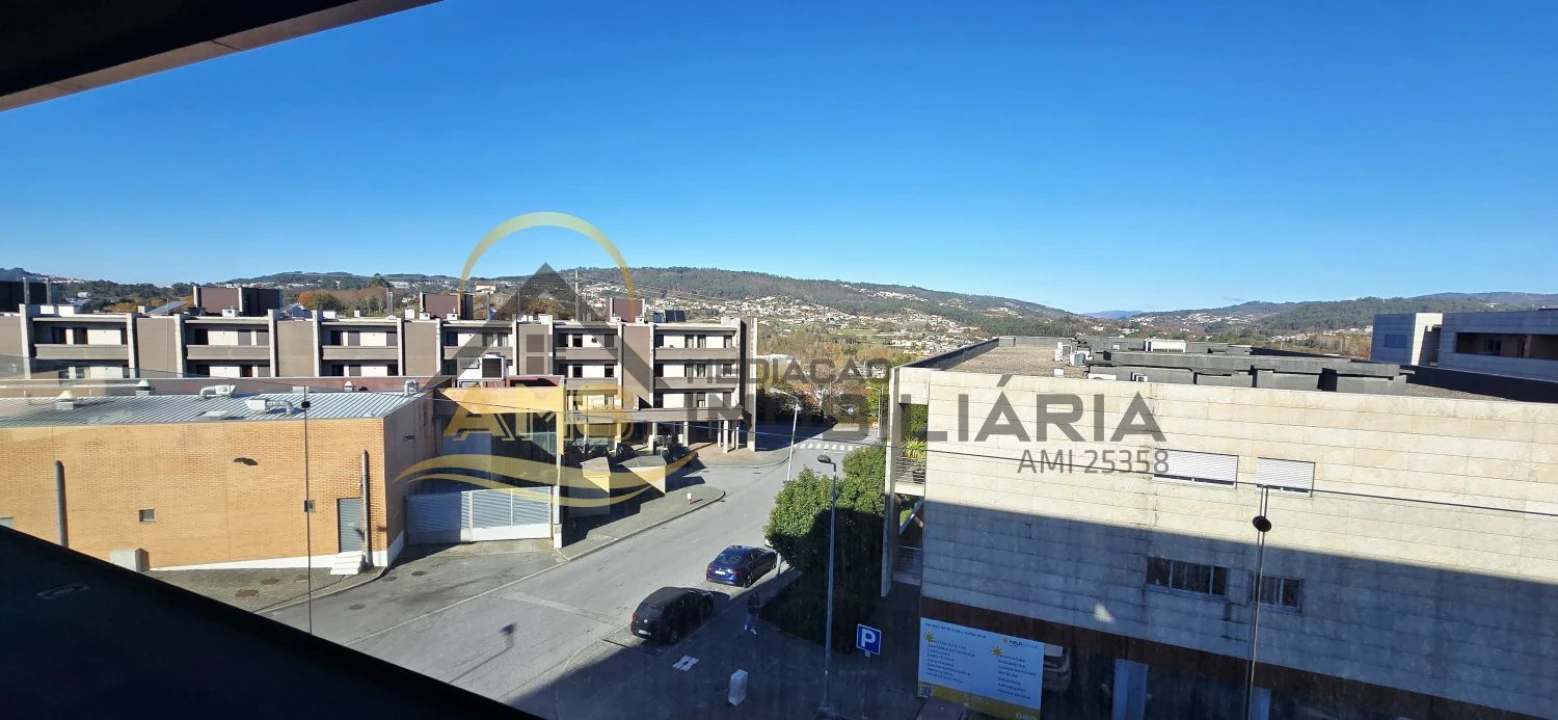 Apartamento T3 para Venda em Fafe Foto 14