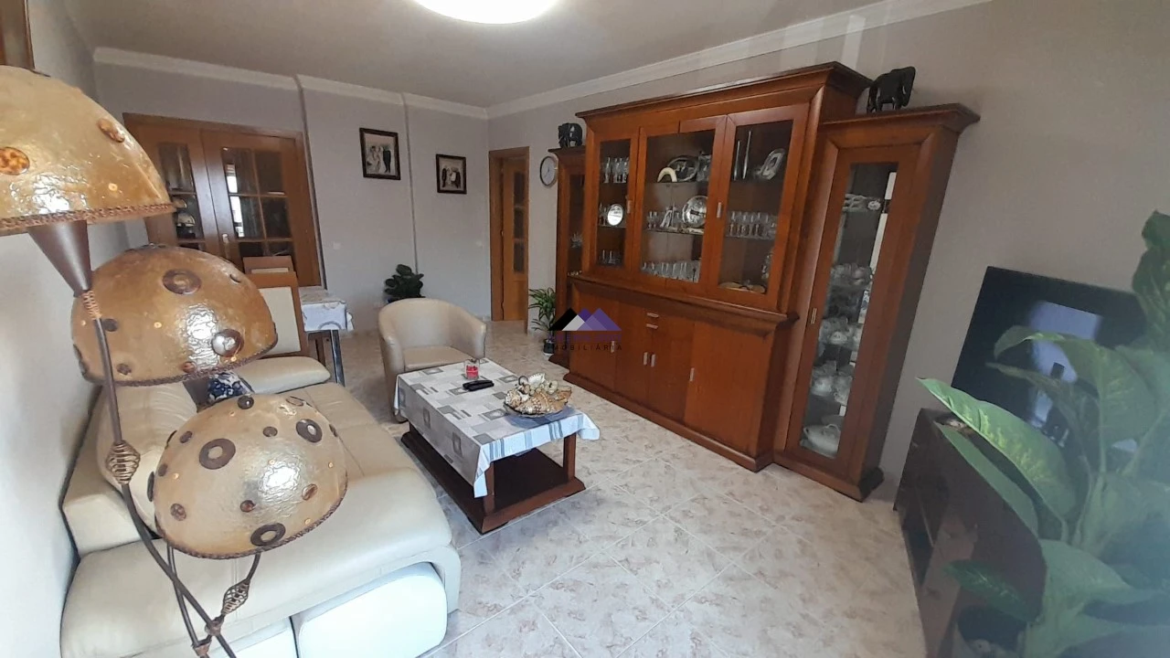 Apartamento T3 para Venda em Vila Real de Santo Antonio Foto 6