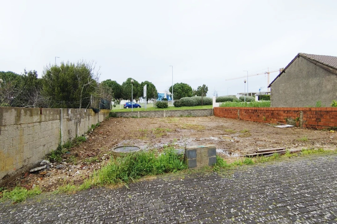 Terreno para Arrendamento em São Domingos de Rana Foto 8