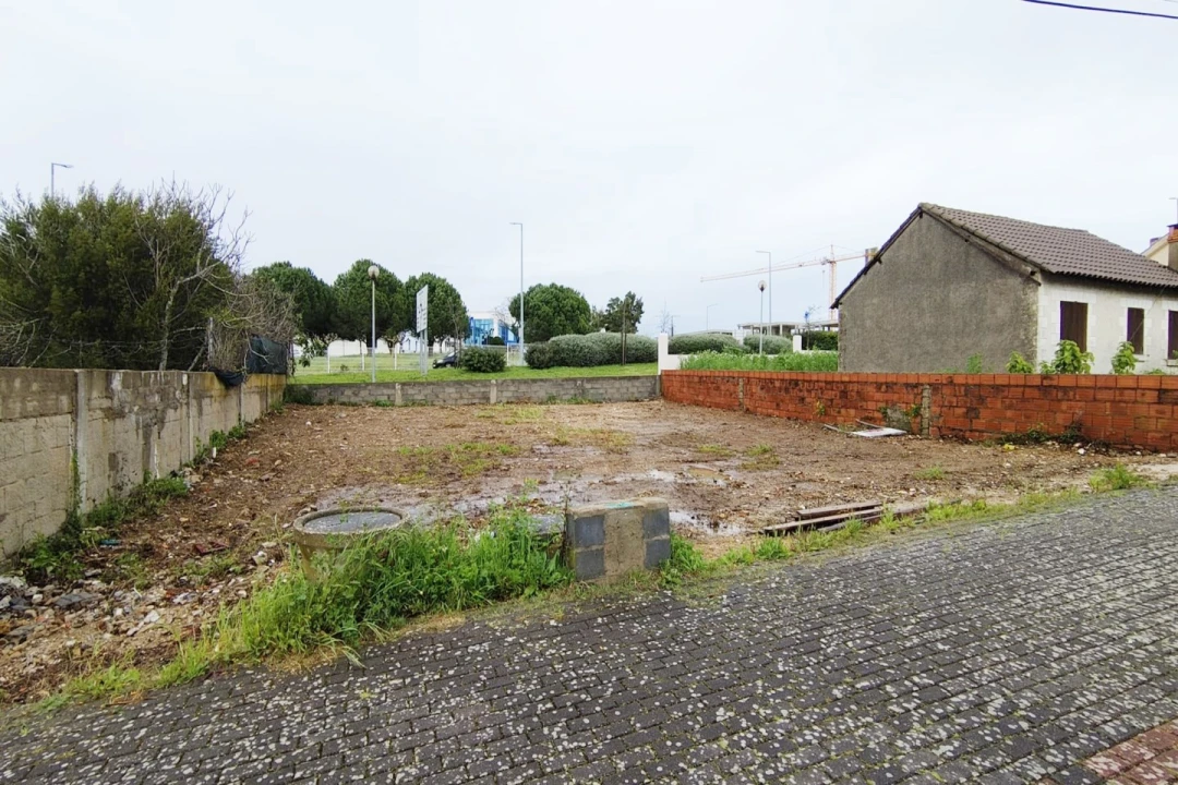 Terreno para Arrendamento em São Domingos de Rana Foto 9