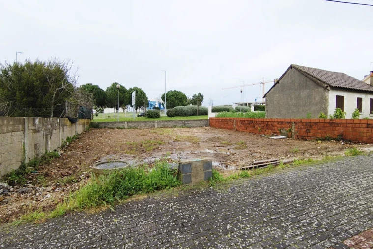 Terreno para Arrendamento em São Domingos de Rana Foto 9