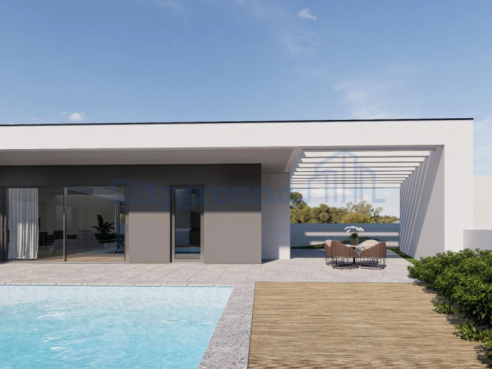 Moradia T4 para Venda em Nadadouro Foto 3