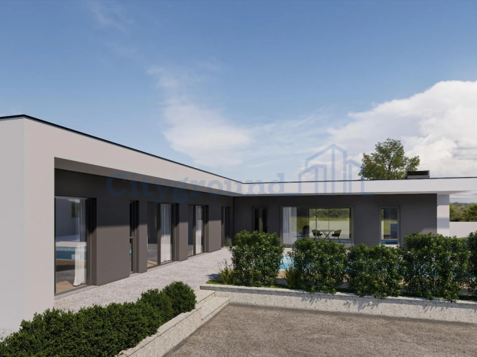 Moradia T4 para Venda em Nadadouro Foto 5