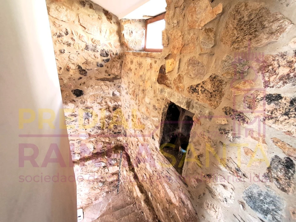 Moradia T2 para Venda em Cumeeira Foto 8