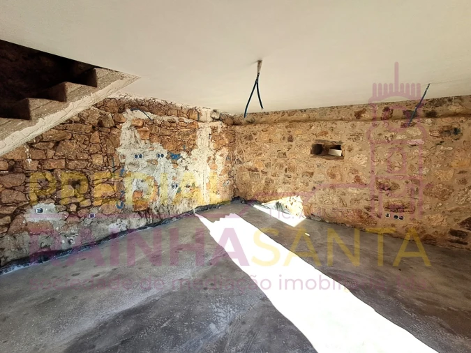 Moradia T2 para Venda em Cumeeira Foto 2