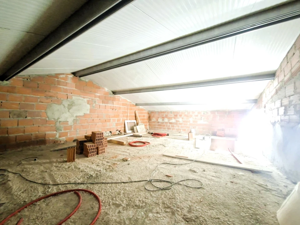 Moradia T1 para Venda em Peral Foto 9