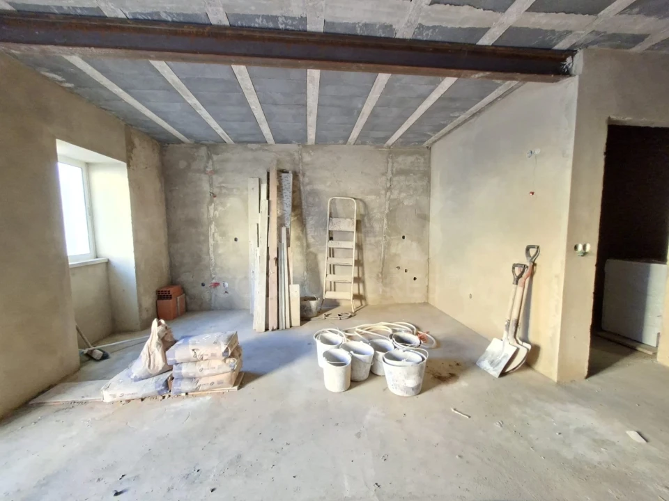 Moradia T1 para Venda em Peral Foto 3