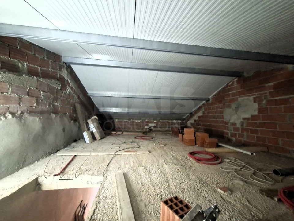 Moradia T1 para Venda em Peral Foto 8