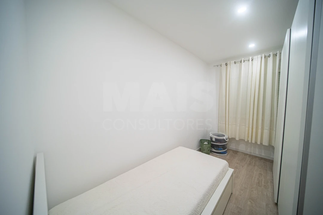 Apartamento T2 para Venda em Póvoa de Santa Iria e Forte da Casa Foto 11