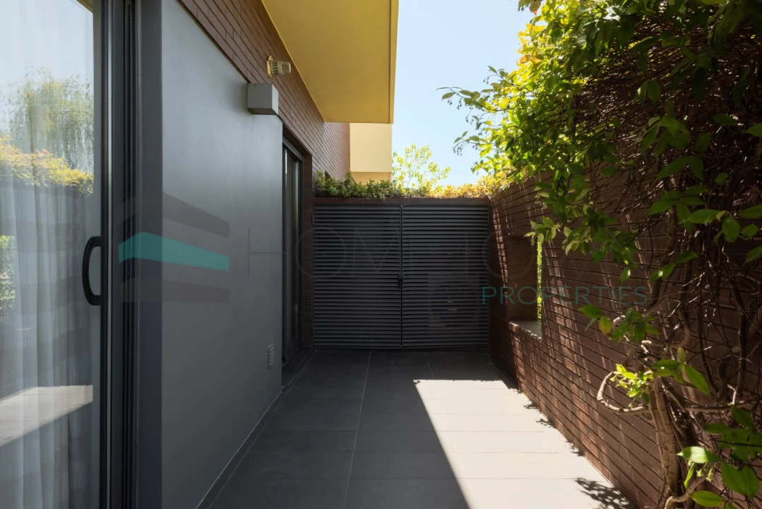 Apartamento T1 para Venda em Quarteira Foto 16