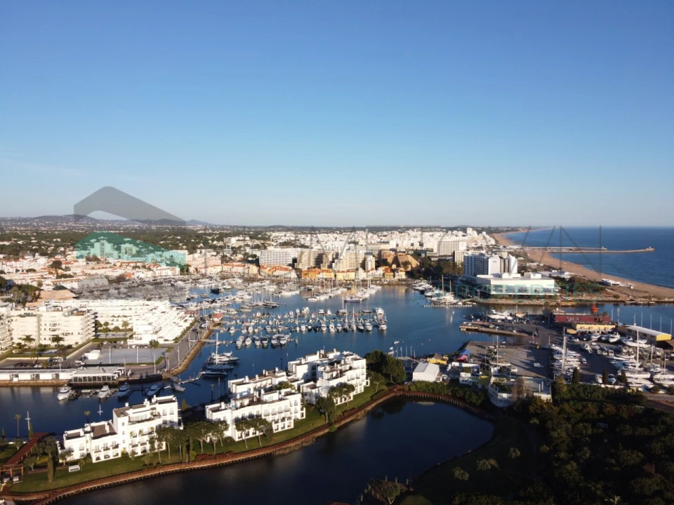 Apartamento T1 para Venda em Quarteira Foto 23