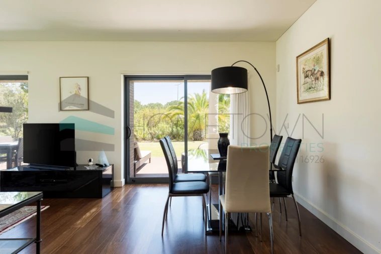 Apartamento T1 para Venda em Quarteira Foto 6