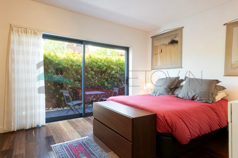 Apartamento T1 para Venda em Quarteira Foto 12