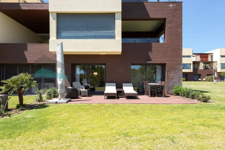 Apartamento T1 para Venda em Quarteira Foto 19