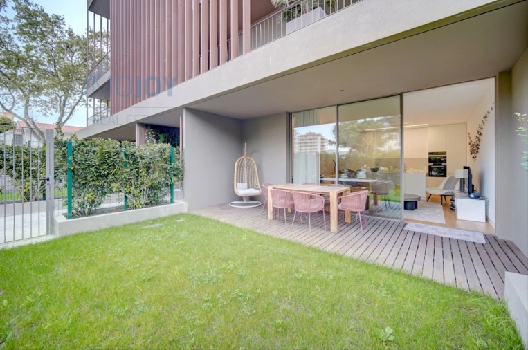 Apartamento T2 para Venda em Cascais e Estoril Foto 9