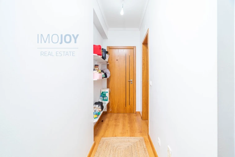 Apartamento T3 para Venda em Portimão Foto 10