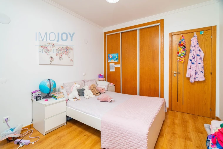 Apartamento T3 para Venda em Portimão Foto 13
