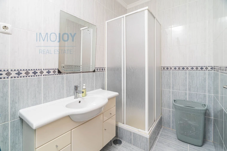 Apartamento T3 para Venda em Portimão Foto 21