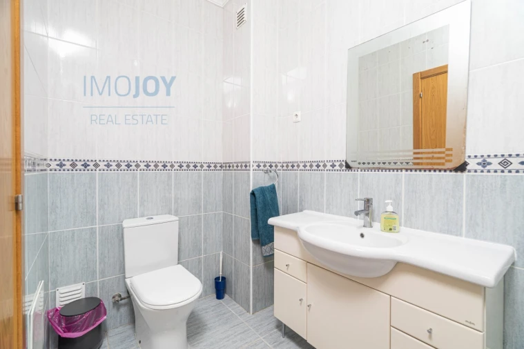 Apartamento T3 para Venda em Portimão Foto 22