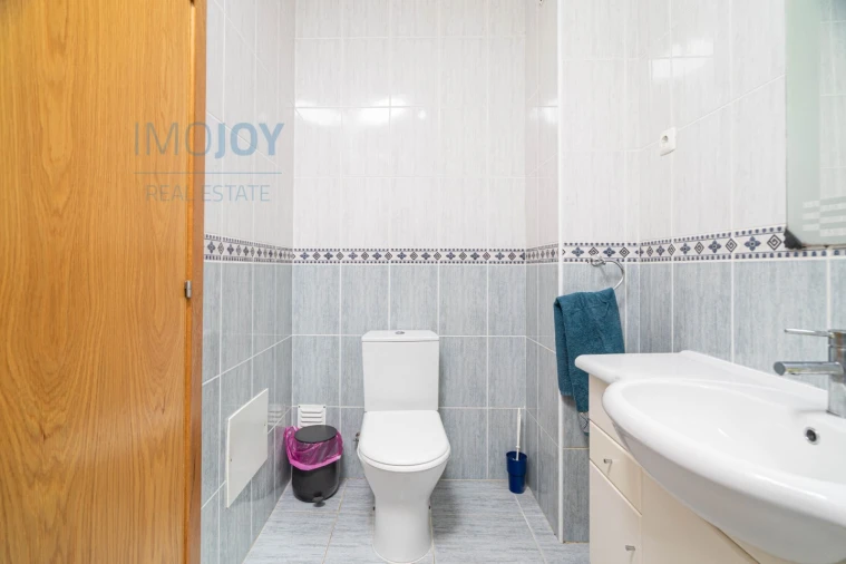 Apartamento T3 para Venda em Portimão Foto 23