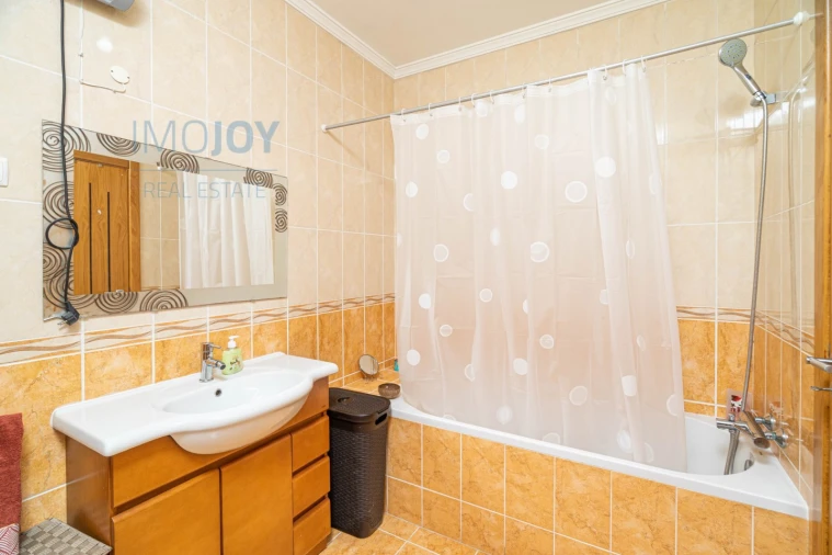 Apartamento T3 para Venda em Portimão Foto 25