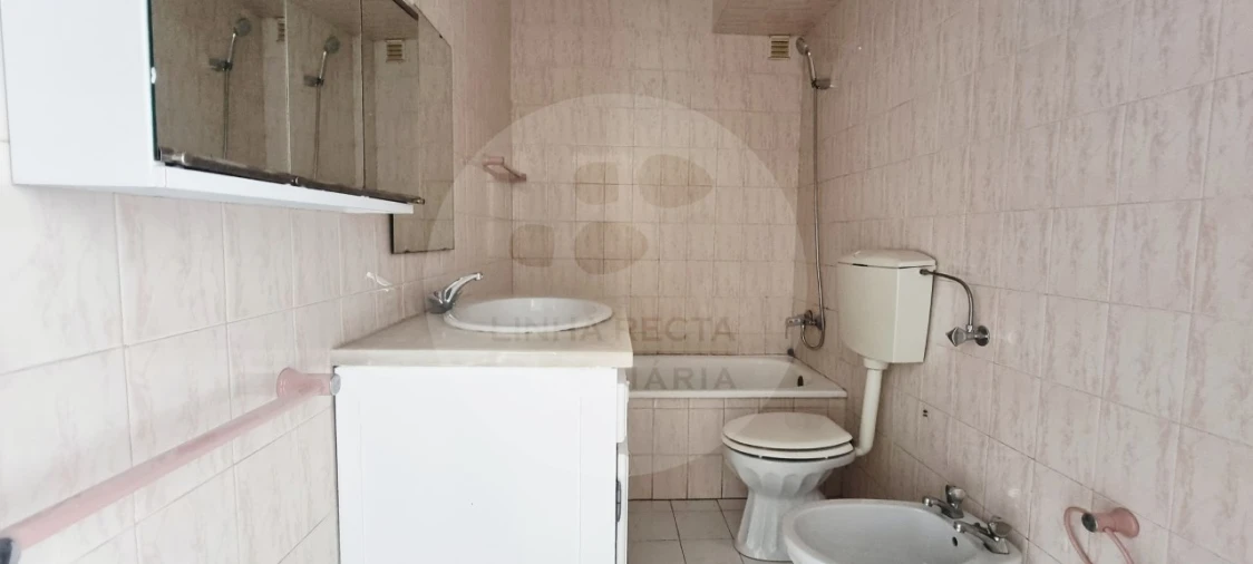 Apartamento T1 para Venda em São João das Lampas e Terrugem Foto 30