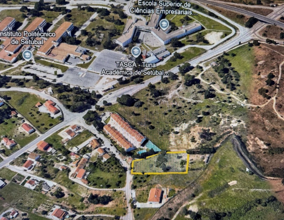 Terreno para Venda em Setubal (São Sebastião) Foto 5