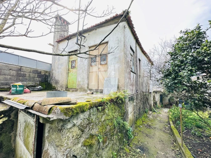 Moradia T2 para Venda em Santa Marta de Portuzelo Foto 3