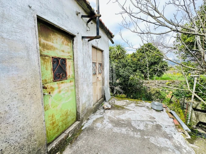 Moradia T2 para Venda em Santa Marta de Portuzelo Foto 5