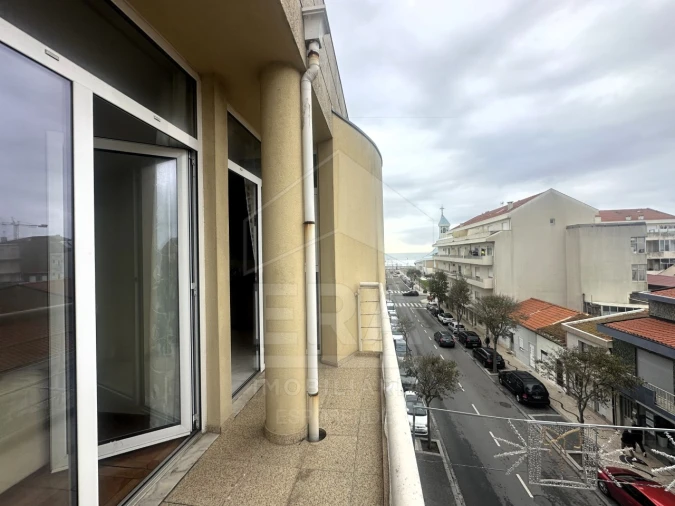 Apartamento T4 para Venda em Vila do Conde Foto 2