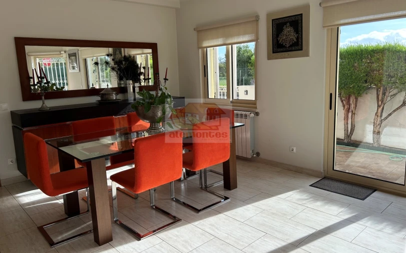 Moradia T6 para Venda em Grândola e Santa Margarida da Serra Foto 3