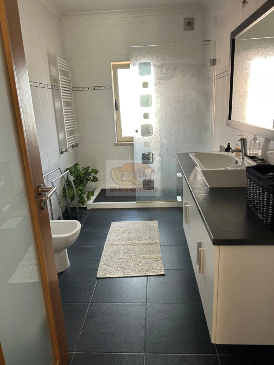 Moradia T6 para Venda em Grândola e Santa Margarida da Serra Foto 14