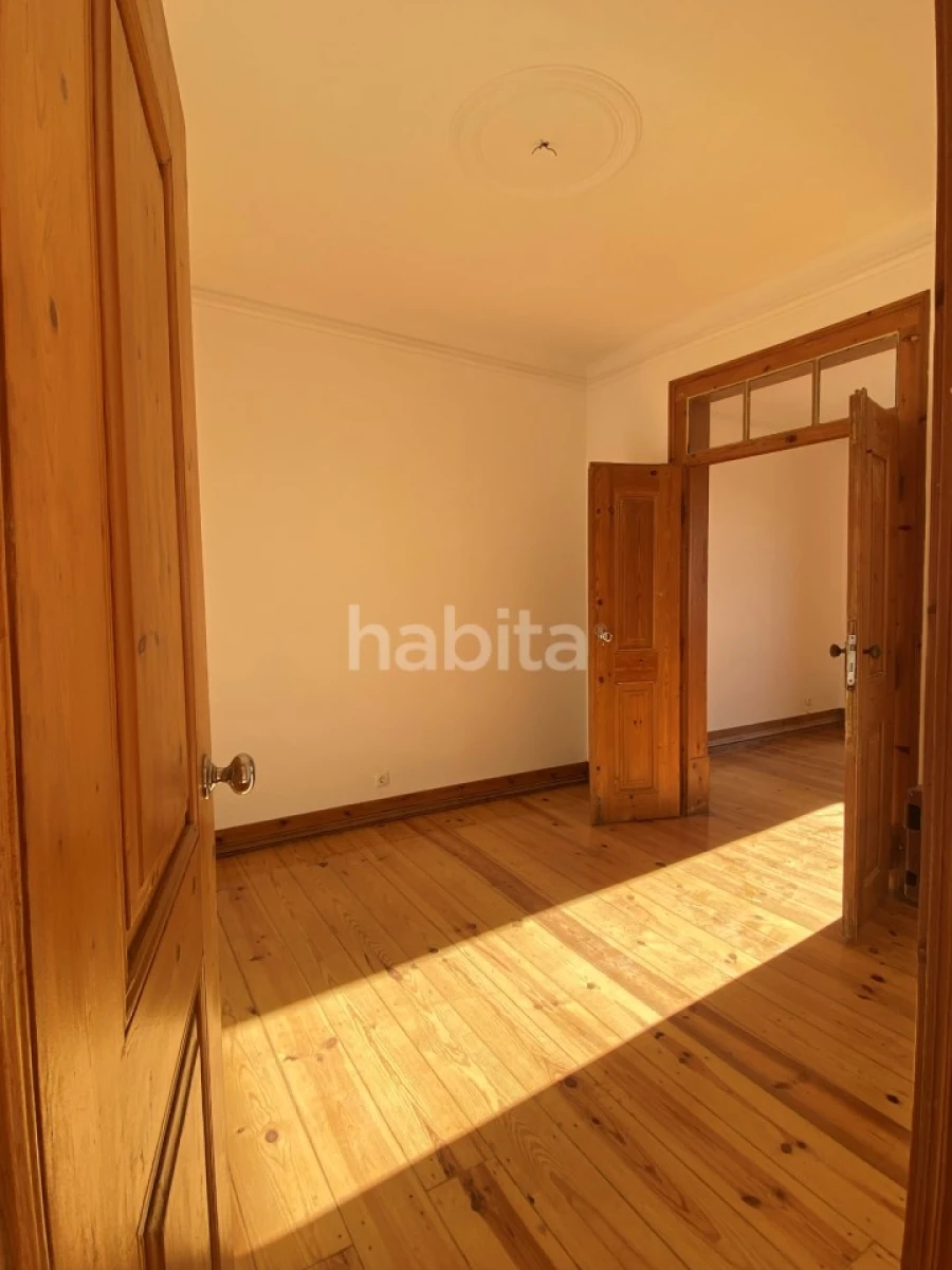 Apartamento T2 para Arrendamento em São Vicente Foto 8