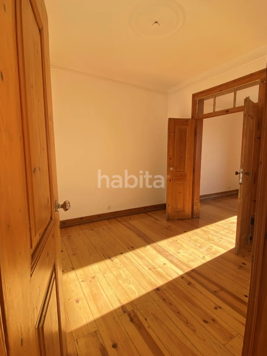 Apartamento T2 para Arrendamento em São Vicente Foto 11