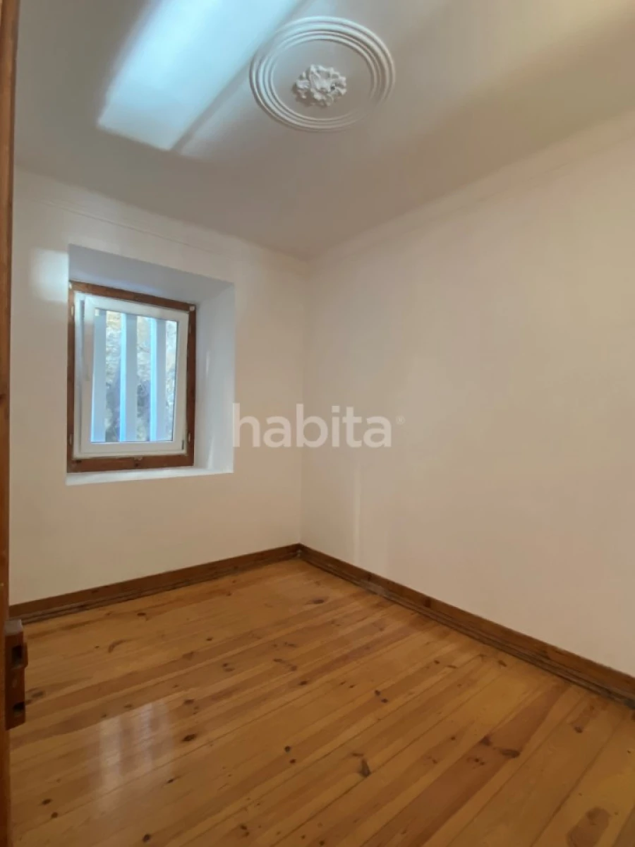 Apartamento T2 para Arrendamento em São Vicente Foto 14