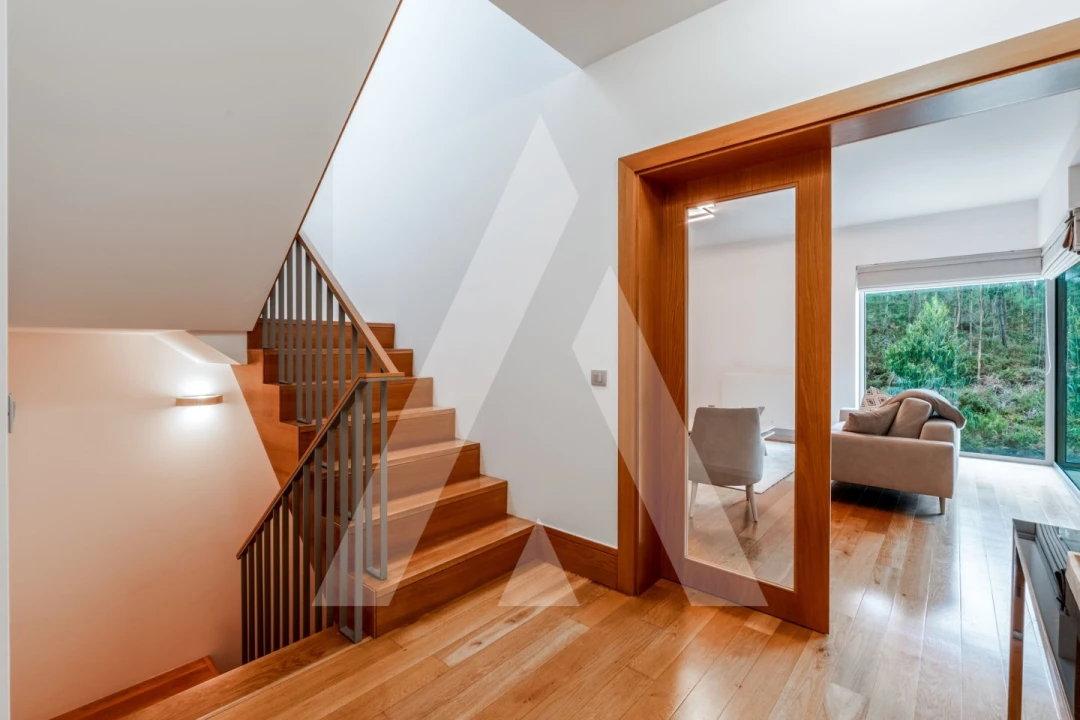 Moradia T4 para Venda em Santa Joana Foto 8