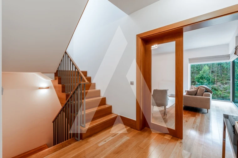 Moradia T4 para Venda em Santa Joana Foto 8