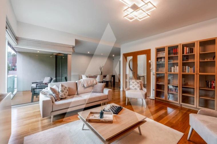 Moradia T4 para Venda em Santa Joana