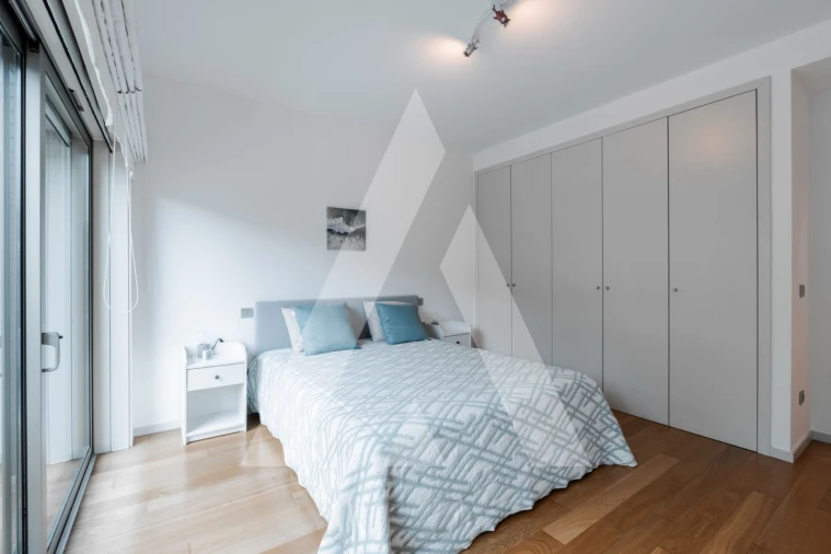 Moradia T4 para Venda em Santa Joana Foto 47