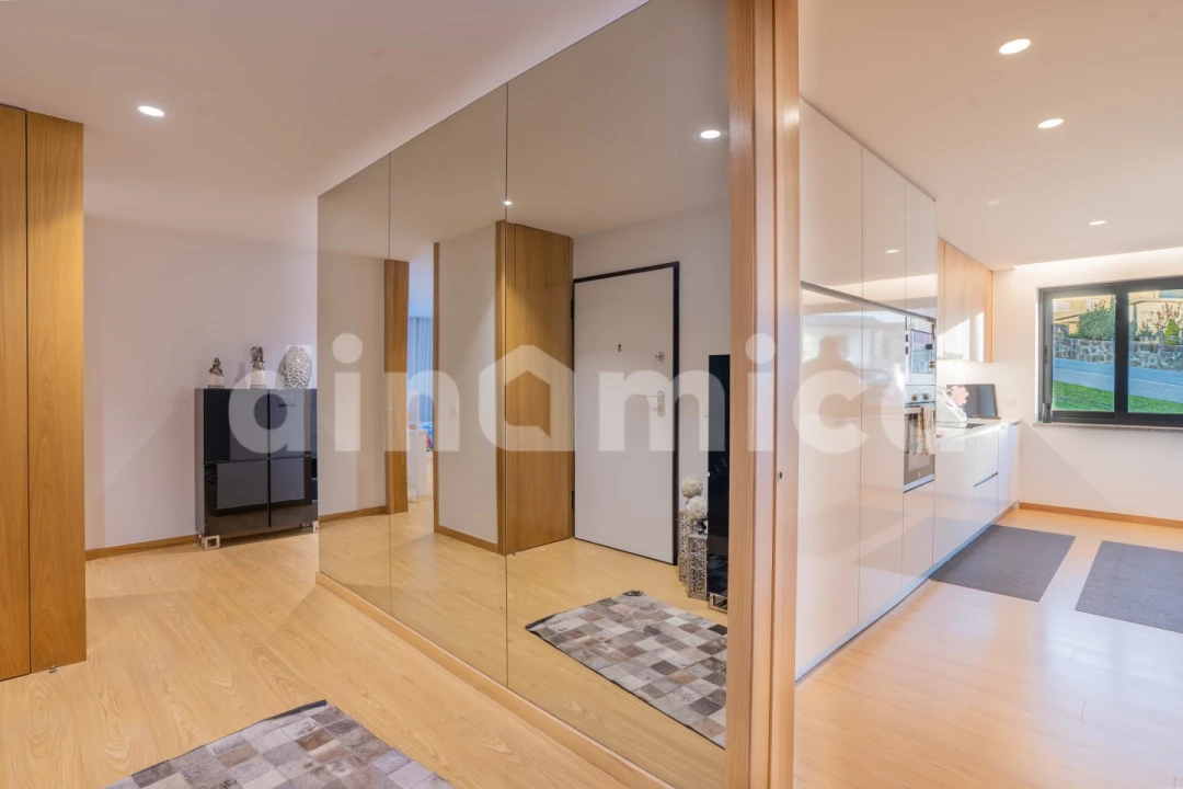 Apartamento T3 para Venda em Vila Nova de Famalicão e Calendário Foto 8