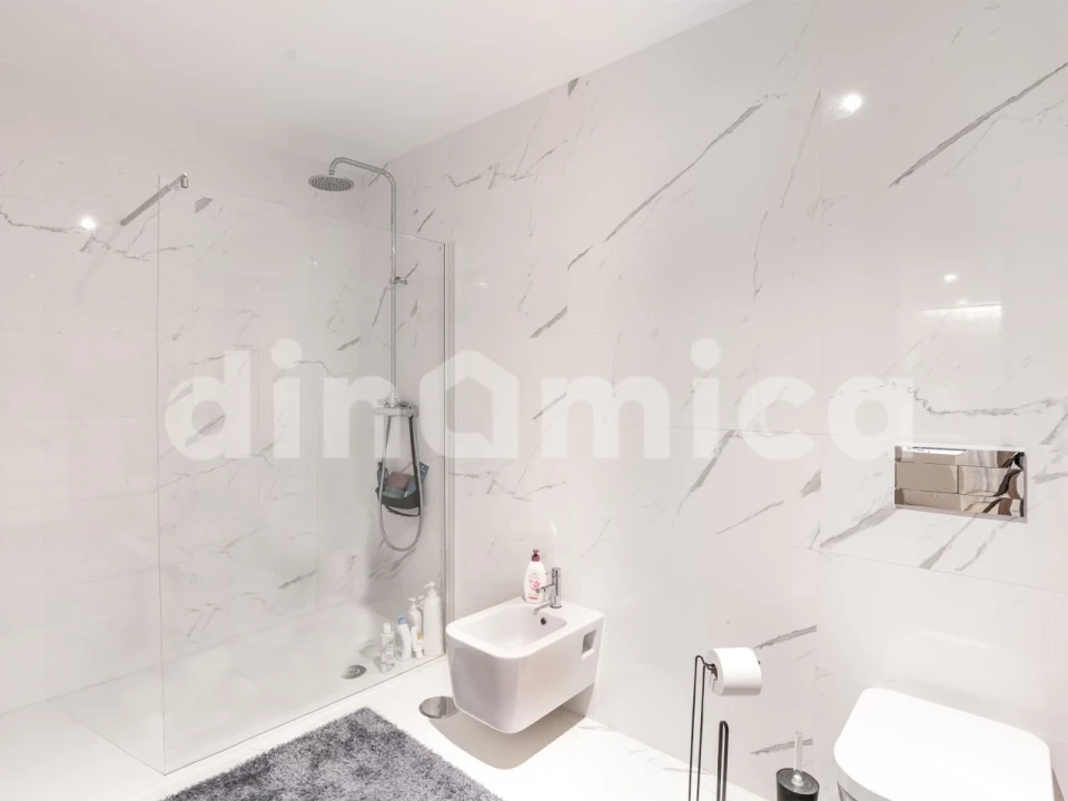 Apartamento T3 para Venda em Vila Nova de Famalicão e Calendário Foto 11