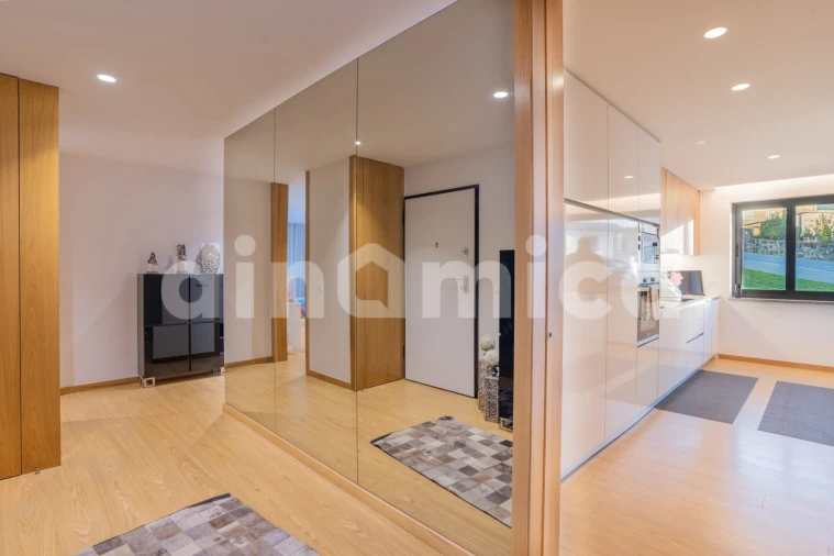 Apartamento T3 para Venda em Vila Nova de Famalicão e Calendário Foto 8