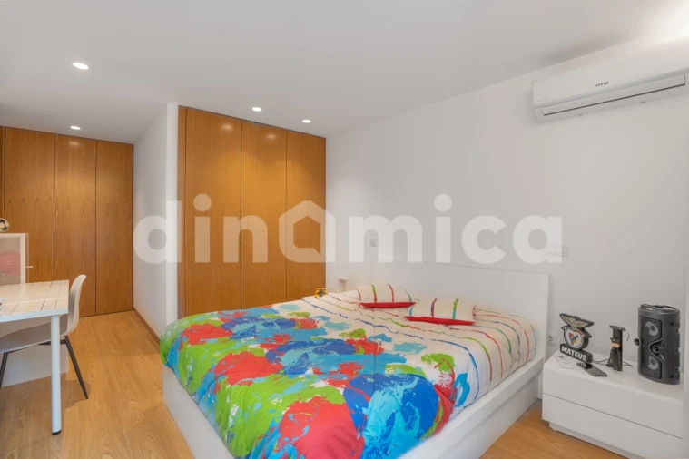 Apartamento T3 para Venda em Vila Nova de Famalicão e Calendário Foto 10