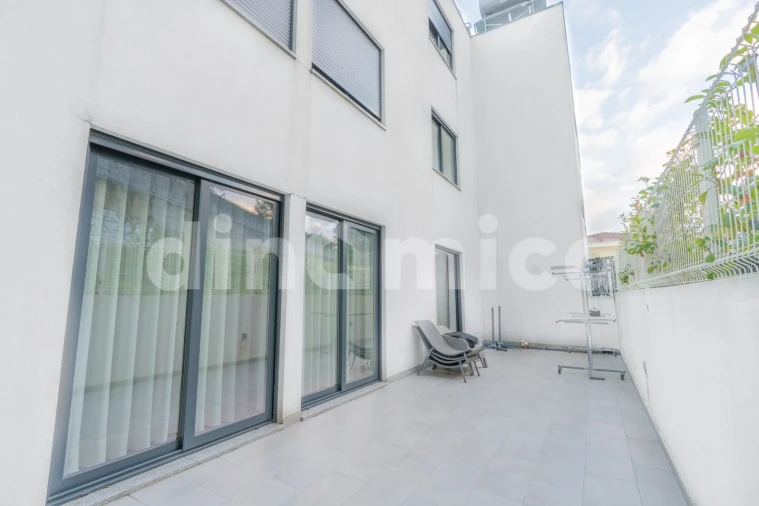 Apartamento T3 para Venda em Vila Nova de Famalicão e Calendário Foto 22