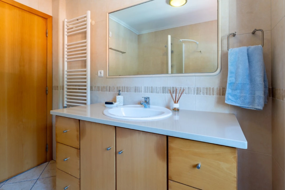 Moradia T4 para Venda em Nadadouro Foto 14