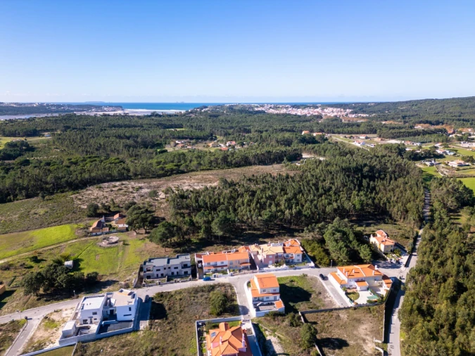 Moradia T4 para Venda em Nadadouro Foto 3