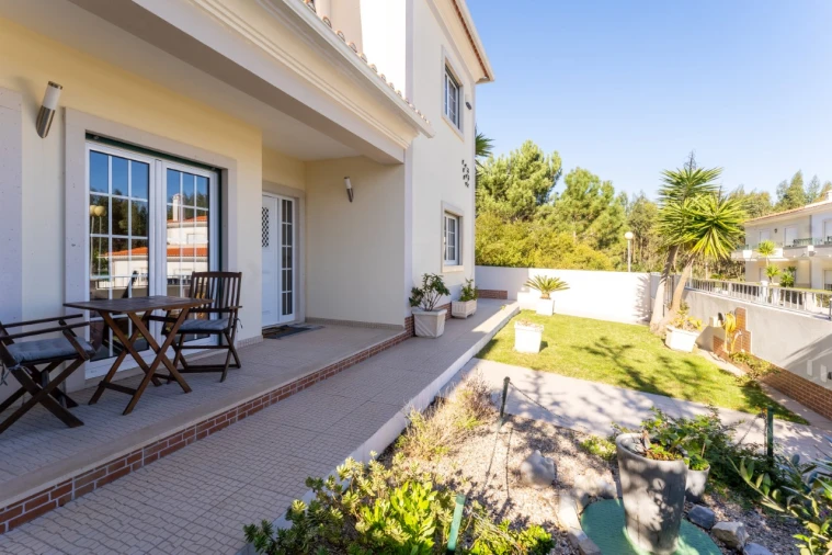 Moradia T4 para Venda em Nadadouro Foto 21